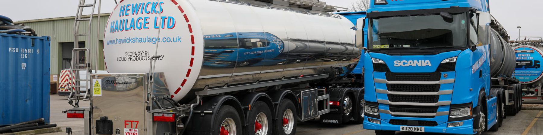 Feed oils and fats trailer at Hewicks Haulage next to truck