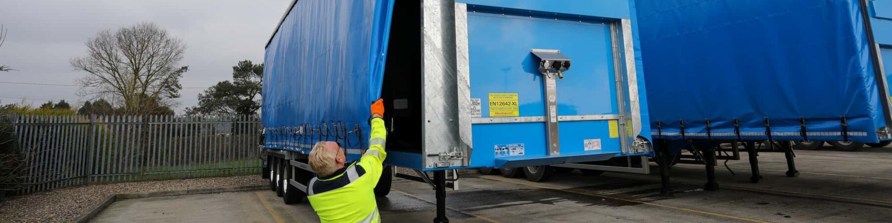 EN12642-XL trailer from Hewicks Haulage